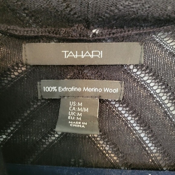 Tahari Merino Wool Black Draped Cardigan Sweater Size Medium - Picture 4 of 5